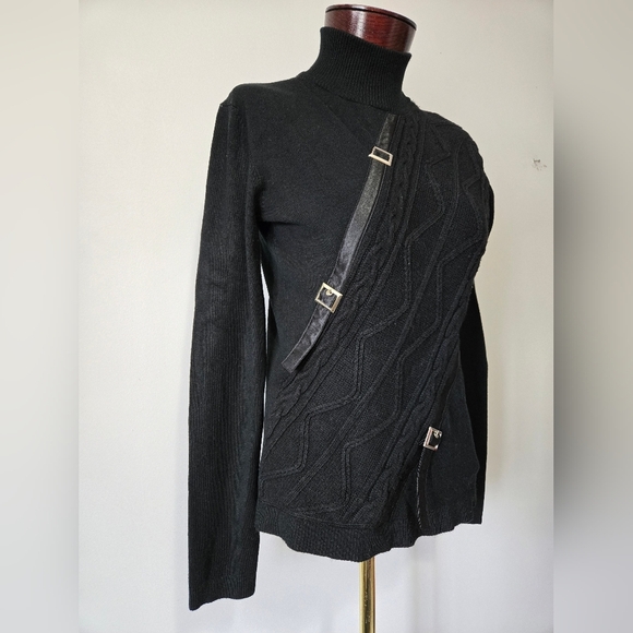 FIL A FIL Couture Black Turtleneck Sweater with Buckle Accents. Size Medium - Picture 3 of 12